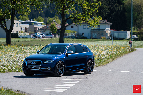 Фото дисков Vossen CV3 Глянцевый графит на Audi Q5 (8R)