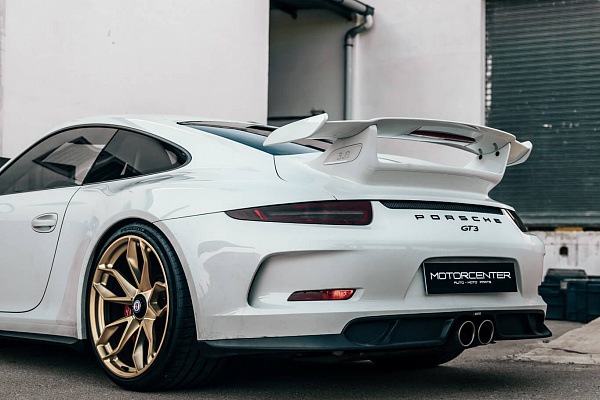 Фото дисков HRE P201 Сатиновое золото на Porsche 911 VII