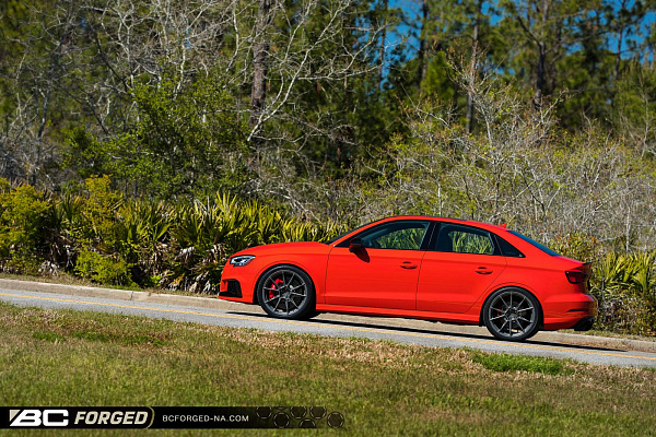 Фото дисков BC Forged EH182 Матовый графит на Audi A/S/RS 3 (8V)