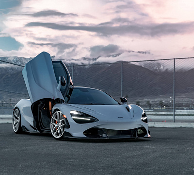 Фото дисков HRE R101 Lightweight на McLaren 720S