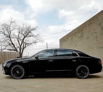 Фото дисков Giovanna Tulum на Bentley Flying Spur II