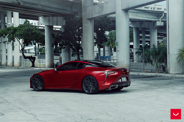 Фото дисков Vossen HF-7 Глянцевый графит на Lexus LC 500