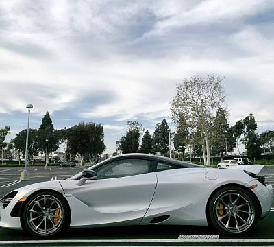 Фото дисков HRE S204H на McLaren 720S