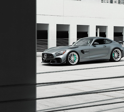 Фото дисков Anrky AN24 на Mercedes-Benz AMG GT I