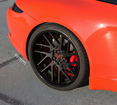 Фото дисков Strasse Wheels SM7T Deep Concave на Porsche 911 VII
