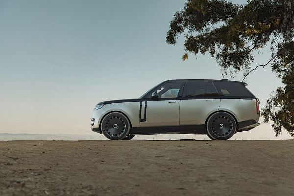 Фото дисков Asanti ARISTOCRAT Черный глянец на Land Rover Range Rover V