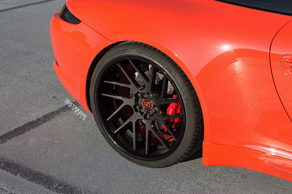Фото дисков Strasse Wheels SM7T Deep Concave Другой цвет на Porsche 911 VII