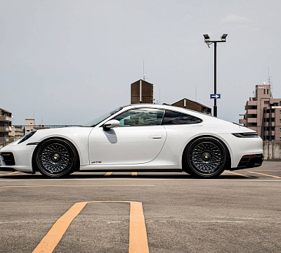 Фото дисков HRE 501 GTM на Porsche 911 VIII