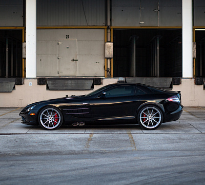 Фото дисков Anrky AN18 на Mercedes-Benz SLR McLaren