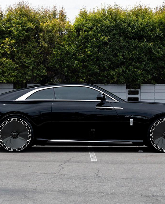 Фото дисков Dicotto Алмазная проточка на Rolls-Royce Spectre