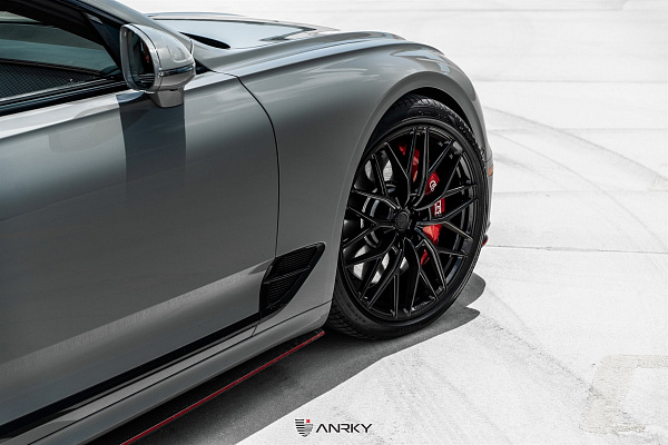 Фото дисков Anrky AN10 Черный глянец на Bentley Continental GT III