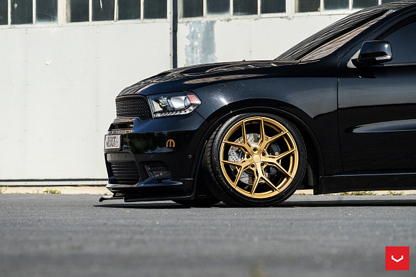 Фото дисков Vossen HF-5 Глянцевое золото на Dodge Durango III