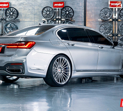 Фото дисков Vossen S17-04 на BMW 7 (G11/G12)