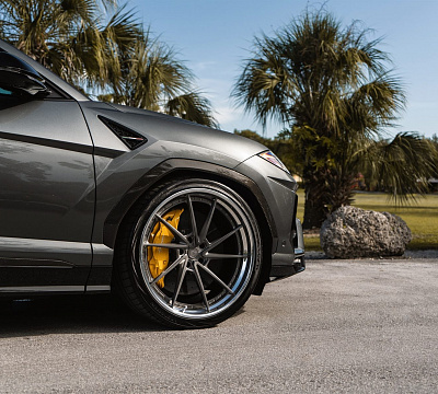 Фото дисков Anrky AN33 на Lamborghini Urus