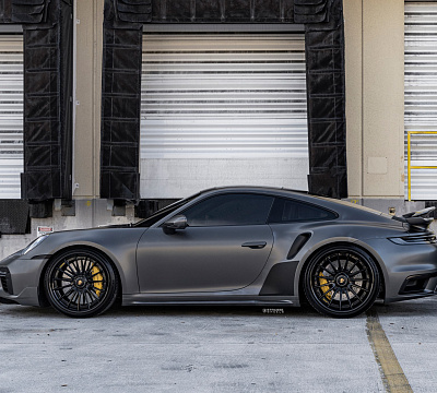 Фото дисков Strasse Wheels SV15 Deep Concave FS на Porsche 911 VIII