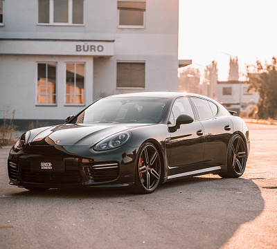 Фото дисков Vossen HF-1 на Porsche Panamera I