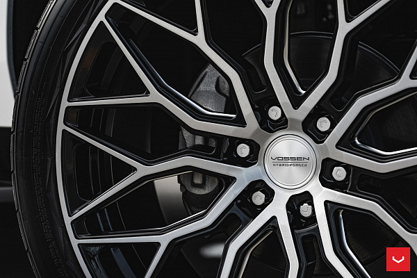 Фото дисков Vossen HF6-3 Алмазная проточка на Chevrolet Tahoe V
