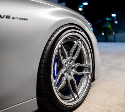 Фото дисков Strasse Wheels SV4 Deep Concave FS на Mercedes-Benz S-Class (W222, C217)