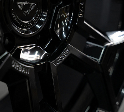 Vossen UV-4