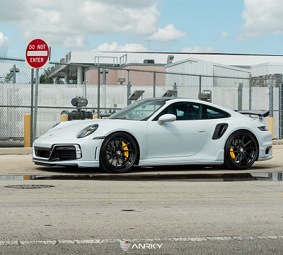 Фото дисков Anrky AN33 на Porsche 911 VIII