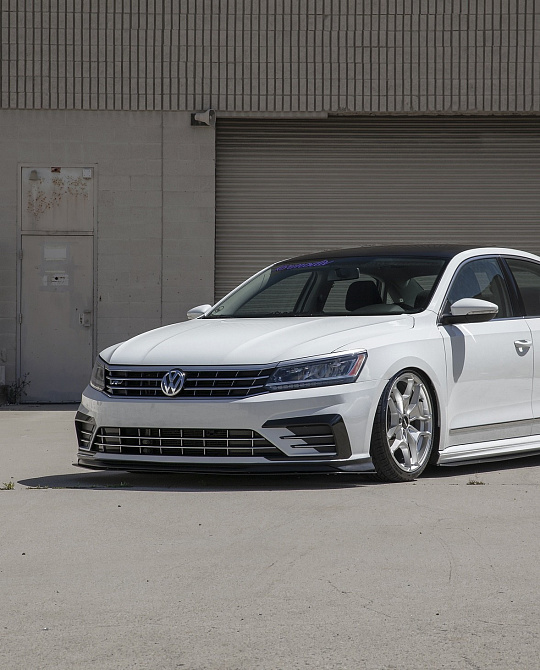 Фото дисков HUR Серебро на Volkswagen Passat B8