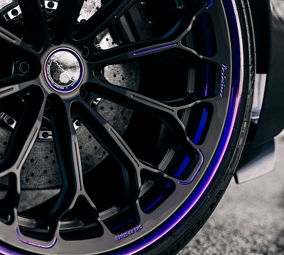 Фото дисков Brixton Forged CM6-RS на McLaren 720S