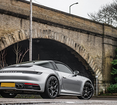 Фото дисков Kahn Type 11 на Porsche 911 VIII