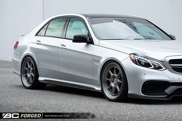 Фото дисков BC Forged LE82 // MLE82 Сатиновый темный лак на Mercedes-Benz E-Class (W212, S212, C207)