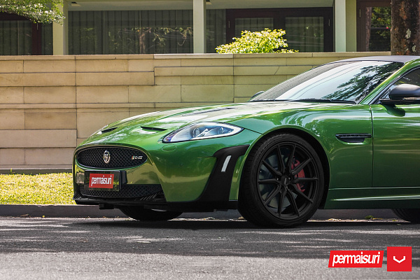 Фото дисков Vossen HF-3 Черный матовый на Jaguar XKR II