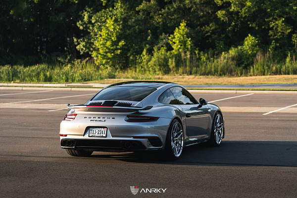 Фото дисков Anrky AN26 Полированный лак на Porsche 911 VII