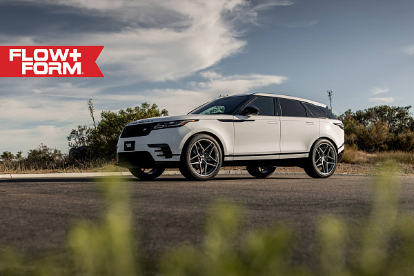 Фото дисков HRE FF11 Серебро на Land Rover Range Rover Velar