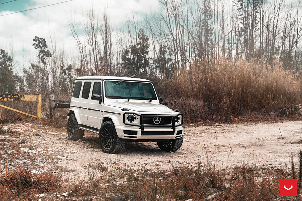 Фото дисков Vossen HF-2 Черный глянец на Mercedes-Benz G-Class III