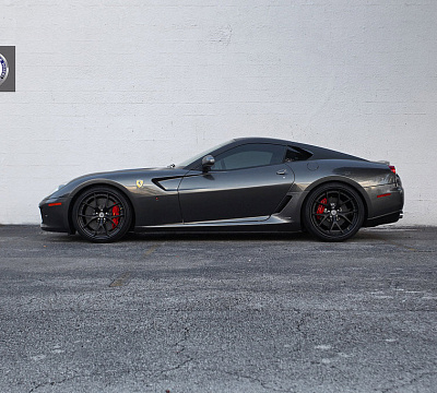 Фото дисков HRE S101 на Ferrari 599