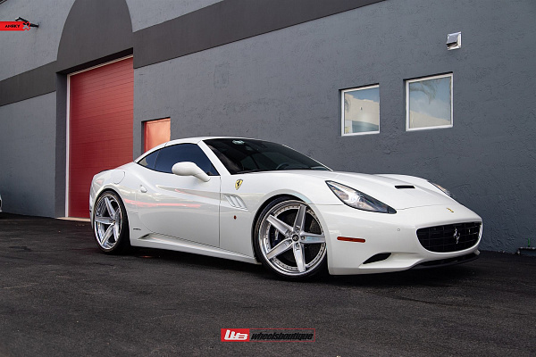 Фото дисков Anrky AN35 Глянцевый лак на Ferrari California