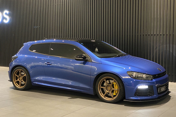 Фото дисков Motegi Racing MR145 TRAKLITE 3.0 Сатиновое темное золото на Volkswagen Scirocco III