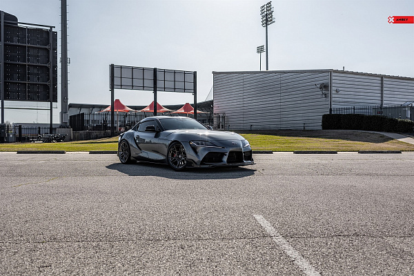 Фото дисков Anrky S1-X2 Глянцевый темный лак на Toyota Supra A90