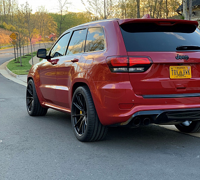 Фото дисков HRE P104SC на Jeep Grand Cherokee IV