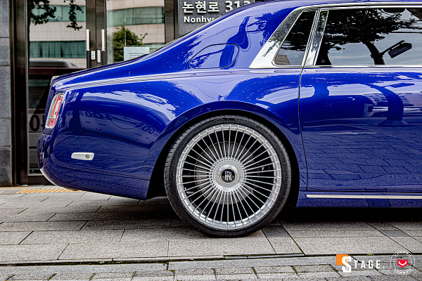 Фото дисков Vossen S17-16 Глянцевый лак на Rolls-Royce Phantom