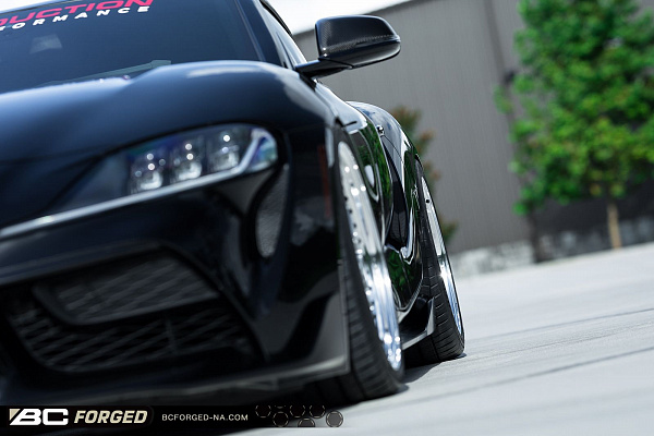 Фото дисков BC Forged LE81 // MLE81 Глянцевый лак на Toyota Supra A90