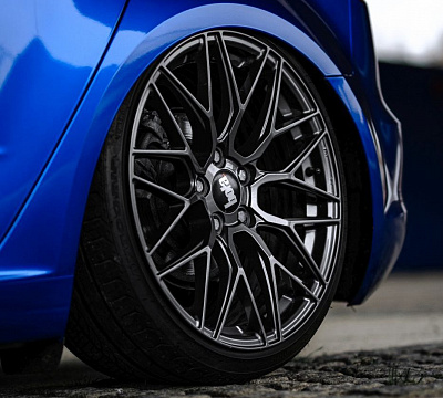Фото дисков Bola B17 на Audi A/S/RS 3 (8V)