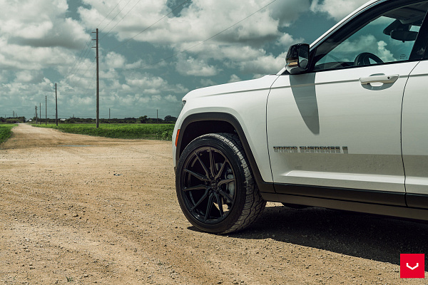 Фото дисков Vossen HF-3 Черный глянец на Jeep Grand Cherokee V