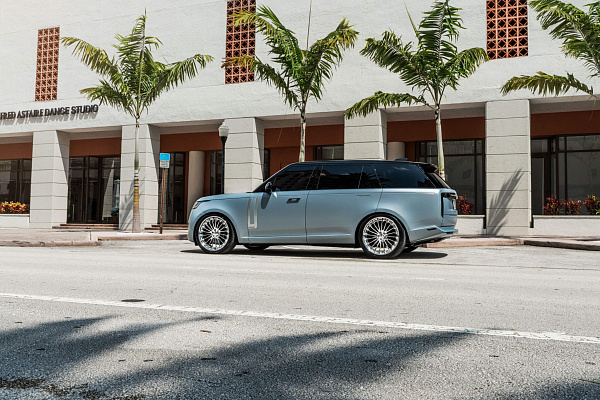 Фото дисков HRE S209H Полированный лак на Range Rover V
