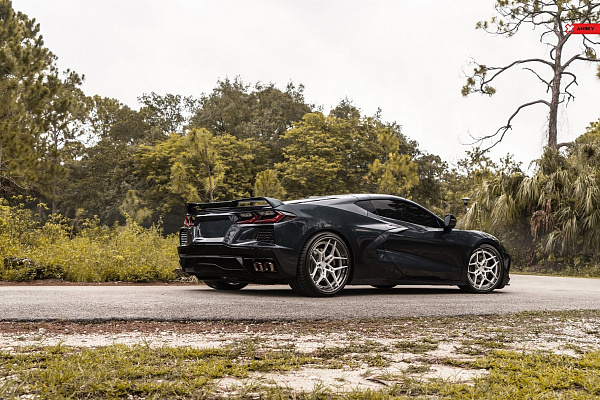 Фото дисков Anrky S3-X4 Сатиновый лак на Chevrolet Corvette C8