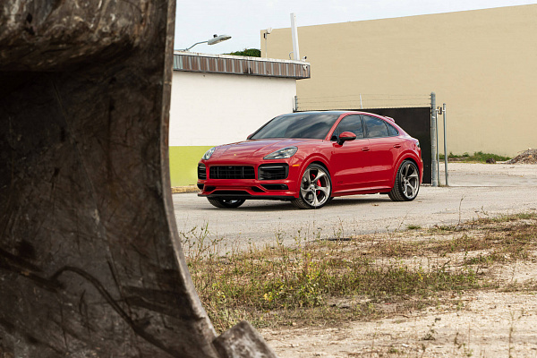 Фото дисков HRE 522M Глянцевый тонированный лак на Porsche Cayenne III