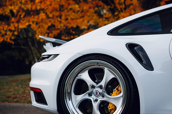 Фото дисков HRE 522 Глянцевый лак на Porsche 911 VIII