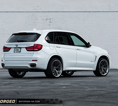 Фото дисков BC Forged HCS21 на BMW X5/X5 M (F15/F85)