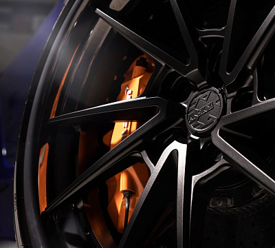 Фото дисков Anrky AN33 на McLaren 720S