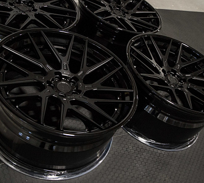 ADV.1 ADV8R M.V2 CS