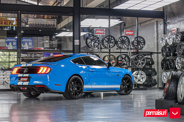 Фото дисков Vossen HF-5 Черный сатин на Ford Mustang VI