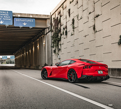 Фото дисков Vossen EVO-4 на Ferrari 812